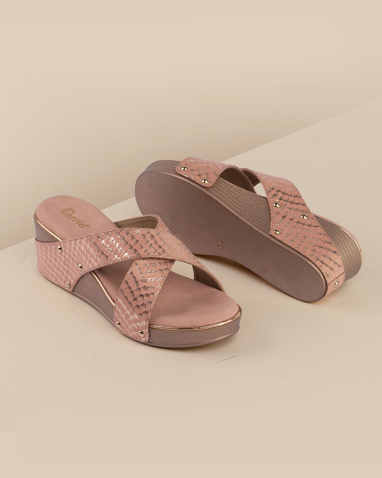 Embellished Wedge Heels - K809448