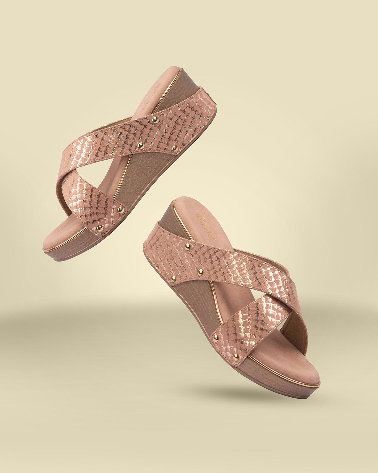 Embellished Wedge Heels - K809448